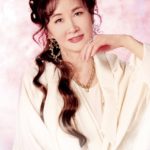 中島みゆきさんの感動の演奏が避難所に希望をもたらす！