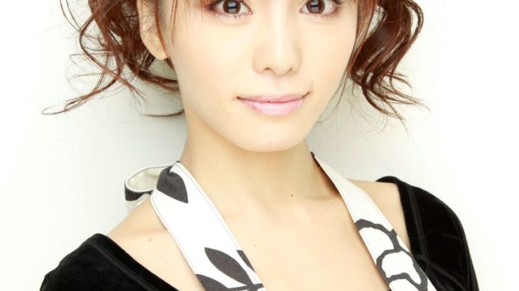 【芸能】異例の水着グラビア披露、“強気発言”を批判されたことも…「美人すぎる料理研究家」森崎友紀（44）が明かす“芸能界デビューの裏側”