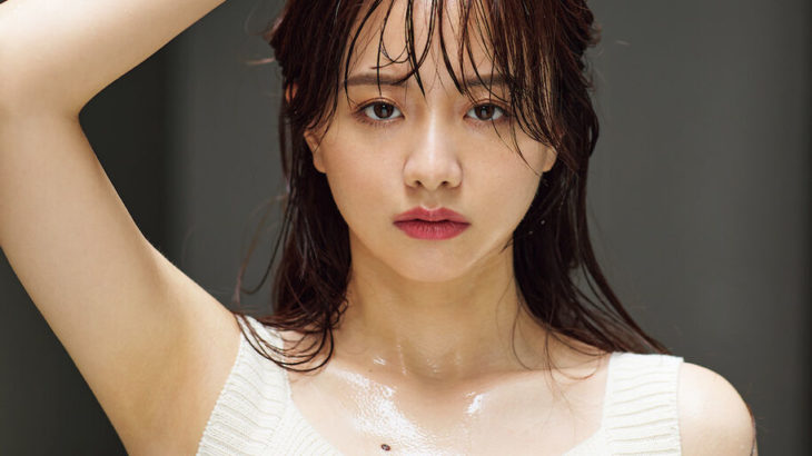 元テレ東・森香澄アナが白ビキニ姿で美ボディを披露！待望の1st写真集発売決定！