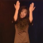 【芸能】52歳・酒井法子、太もも美脚あらわな“超ミニ”ステージ衣装姿に反響「めっちゃ綺麗」「どことなく妖艶」