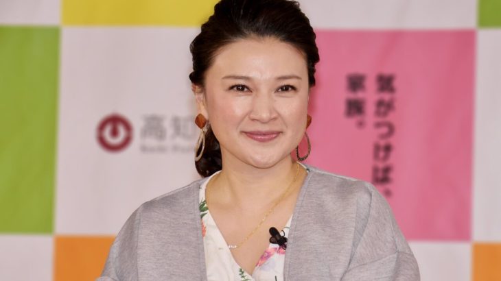 島崎和歌子の水泳大会での衝撃！人気芸人がスタッフに殴られる大失態とは？