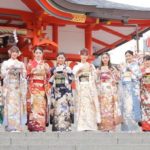 【芸能】生見愛瑠・大原優乃・浅川梨奈ら、晴れ着を披露　4年ぶりの開催に「すごくうれしい」