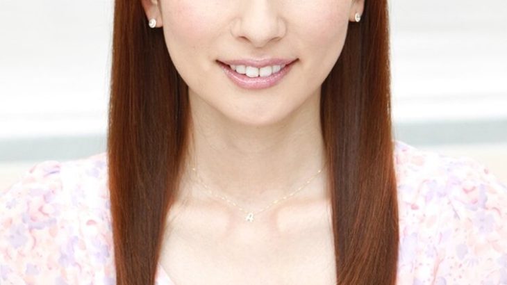 皆藤愛子、ファンからの祝福の嵐！40歳の誕生日にかわいすぎるショット公開！
