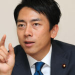 小泉進次郎議員の街頭募金に賛否両論！人々の声は？