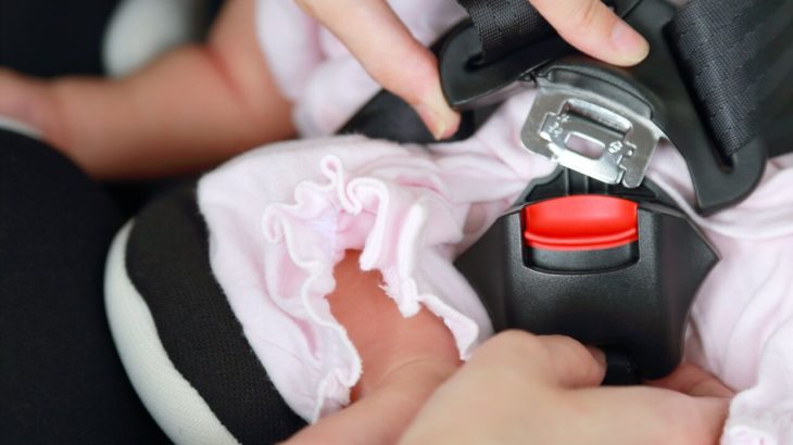 【社会】シートベルトしめて!!「後部座席の半数以上が未着用」義務化から15年以上経過 改善みられず？