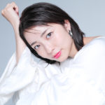 【芸能】小島梨里杏、“芸能生活初”のランジェリーカット挑戦で「頑張ってピラティスにも通いました」