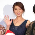 【社会】飯島直子、芸能生活35年を経た人生訓は「均せば平ら」　初のライフスタイル本で半生を回顧