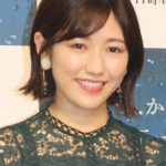 渡辺麻友、待望の芸能界復帰！ファンに喜びの声が殺到