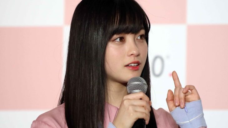 【芸能】「可愛さ爆発」橋本環奈、りんご柄エプロンの微笑みSHOTにファン悶絶「罪深いほど似合いすぎる」