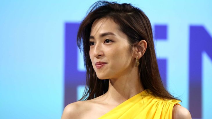 【芸能】中村アン、新ヘアで印象ガラリ 美背中にも視線集中「真似したい」「かっこいい」