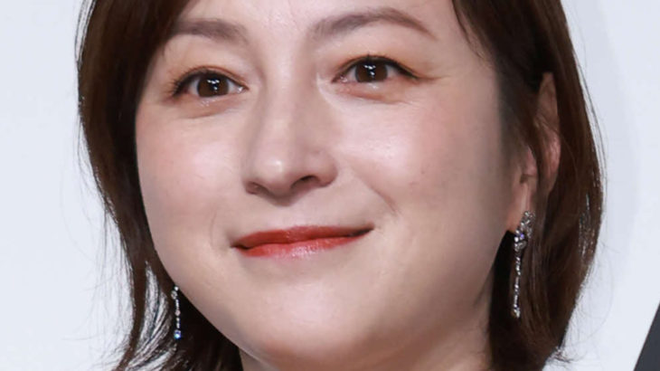 【芸能】43歳に見えない…広末涼子、妖艶”透け美脚”薄生地パンツコーデ披露「やっと晴れたね」
