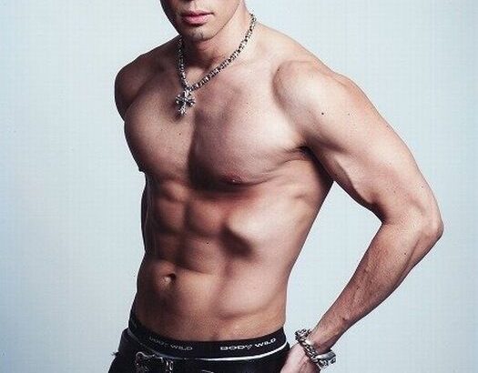 レイザーラモンHGが大学のプロレス同好会に登場！逸材ぶりが話題に