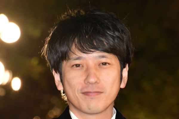 二宮和也からムロツヨシにMC交代！『だれかtoなかい』視聴率大暴落で番組終了の危機？