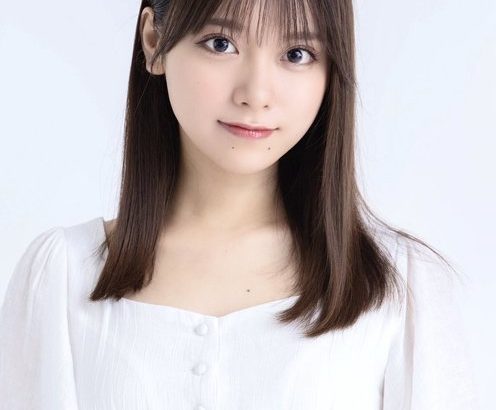 【芸能】まるぴ、美ボディ際立つ水着姿 爽やかな沖縄グラビアで「週刊FLASH」初表紙