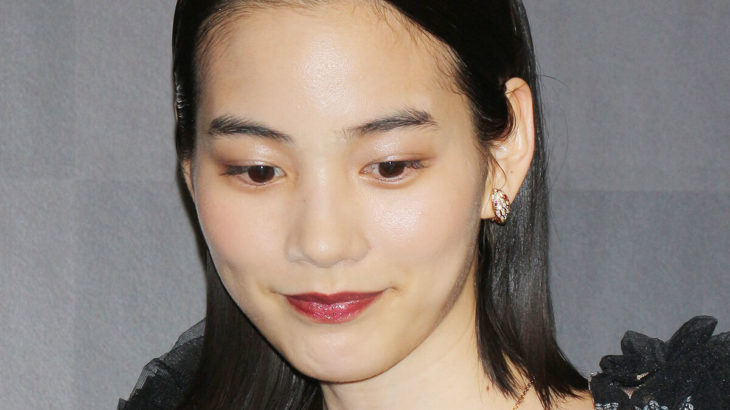 のんの赤ちゃん抱っこ姿にファンが感動！「本当のママみたい」