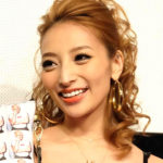 加藤紗里、話題のMカップ胸に異変!? ネットユーザー騒然