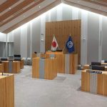 【沖縄】「お前の母ちゃん出べそ」市長発言で紛糾　石垣市議会　野党「不穏当だ」と退席