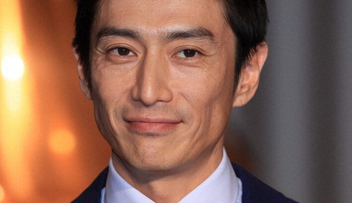 伊勢谷友介の車道スケボー動画が物議！過激な行動にファンから批判の声