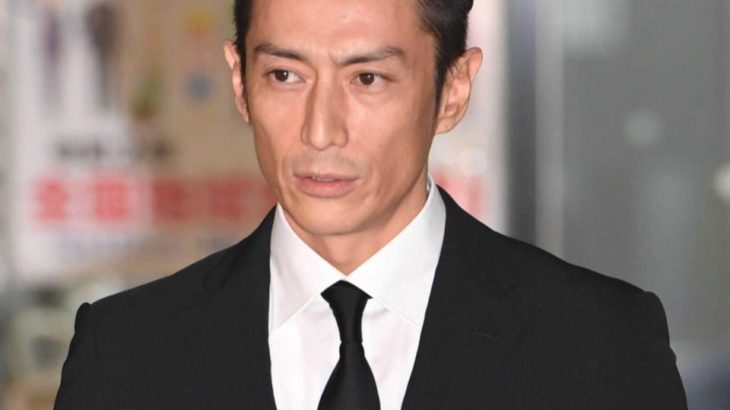 伊勢谷友介、サーフィン仲間の邪魔にならずにイケメン新ヘア披露！