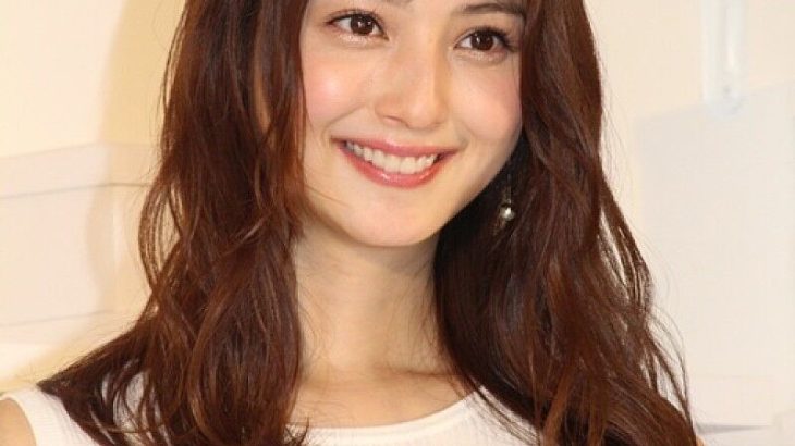 佐々木希、YouTubeチャンネル開設！一人晩酌企画に期待が高まる！