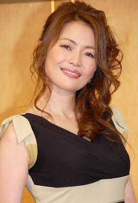 青田典子５６歳、驚きの激変！90年代のイケイケからどアップへ