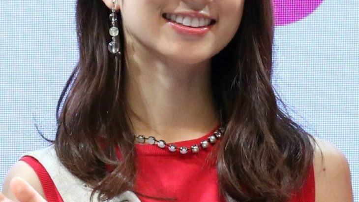 小倉優子、制服姿がファンを虜に！