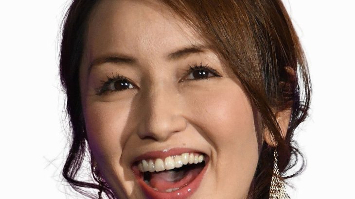 【芸能】矢田亜希子、高2息子と“プール同伴”に心配の声…　ママタレの難しい“子離れ”問題 「いくら綺麗な母親でも」