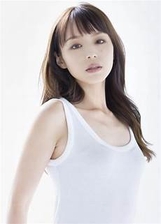 平野綾、夫の谷口賢志との離婚を発表「話し合いが行われている最中」