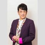 クリス松村のマスク着用に共感する声、ウイルス対策の新常識：何らかのウイルスが通常生活の空間に・・