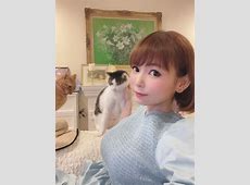 中川翔子、300万円でアクションスターのサングラス入札。意外な事実判明