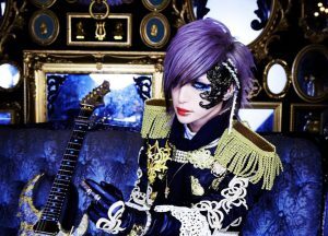 【芸能】育った家庭に比べれば「芸能界はまともな世界」…人気ギタリストが語る“特殊な”生育歴「日常で母を思い出すことは皆無」