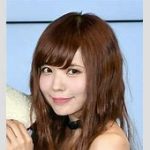 益若つばさ、ファンからのホールケーキに絶句！気持ち悪い中身？