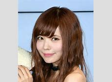 益若つばさ、ファンからのホールケーキに絶句！気持ち悪い中身？