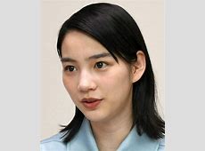 「じぇじぇじぇ!」のんの写真に隠れた謎の物体とは？ UFO説が浮上！