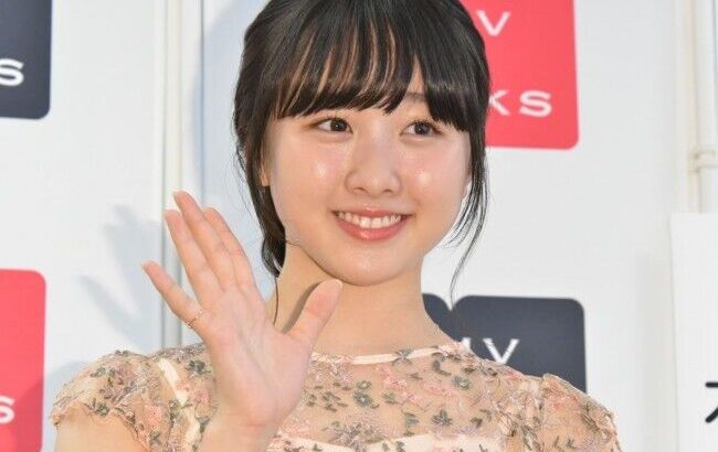 【芸能】「世界一可愛い」本田望結のサンタさんショットに反響「天使みたい」