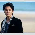 50代のファッション革命！福山雅治のダッフルコートスタイルに注目。素敵に着こなせる方はなかなかいない