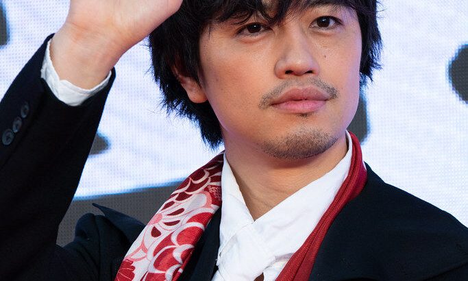 斎藤工、大イベントでの姿に騒然！変貌の裏に隠された真実とは？