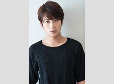 溝端淳平の結婚発表！年下一般女性との新たな人生のスタート。直筆署名思いが伝わる