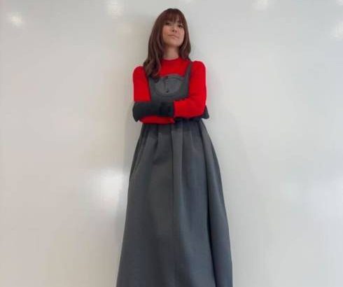 【芸能】hitomi、49歳バースデーを報告する笑顔SHOTに反響「永遠の憧れです」「いつまでも応援してます」