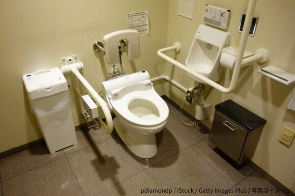 【芸能】フジ騒動で「多目的トイレ」報道が…　あの芸人が“案の定”とばっちり「気の毒」「もう許してやってくれ」