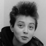 【音楽】38歳で亡くなった母は伝説のロック歌手、23歳モデル娘の近影が話題「かんわいすぎる」「表情がお母さんにソックリ…」