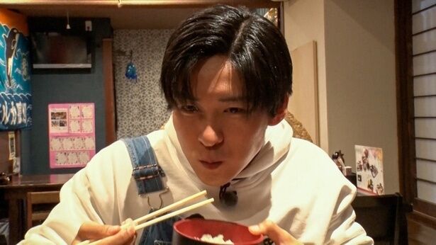 【芸能】Snow Man目黒蓮、一人きりでのグルメ探しに挑戦　海の幸やブランド和牛に「幸せ！」と食欲爆発＜バナナマンのせっかくグルメ!!＞