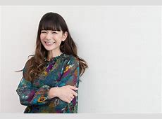 スザンヌの変貌：18年の時を経て誰もが振り返る肌の色の変化