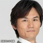 南原清隆の魅力全開！立っているだけで大物芸能人を魅了する理由とは？