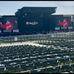 【芸能】30歳歌手、万博の野外ライブの写真を公開しネット騒然　1・6万人収容の会場が衝撃のスカスカ… 「これ本番です」「実力不足」