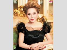 デヴィ・スカルノさん、書類送検　事務所の女性従業員にグラス投げつけた疑い　容疑否認　警視庁