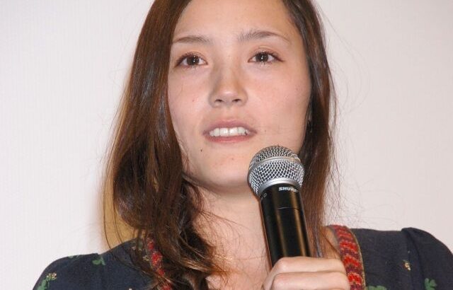 【芸能】一色紗英、15歳当時“砂浜で埋まる“CM地上波放送に反響→TVer完全カット　R‐1最年少王者は「画質が90年代」