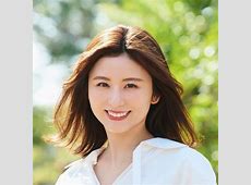 宇賀なつみアナの絶景ショット！青と白が織りなす美しき風景とは？