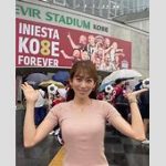 NHK退局後の活躍！中川安奈アナが「TGC」で魅せる本格MCデビュー