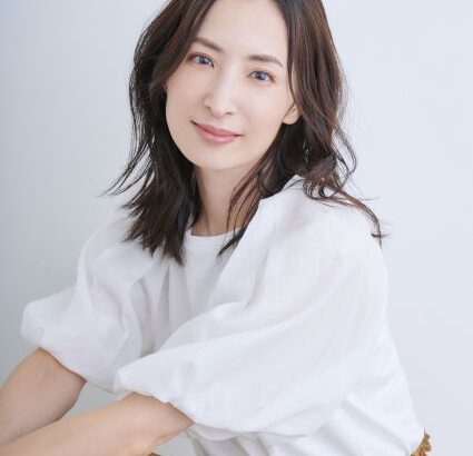 【芸能】元宝塚トップスター真飛聖、退団以来初ライブ開催　宝塚時代の仲間が日替わりで集うスペシャルステージ【コメントあり】